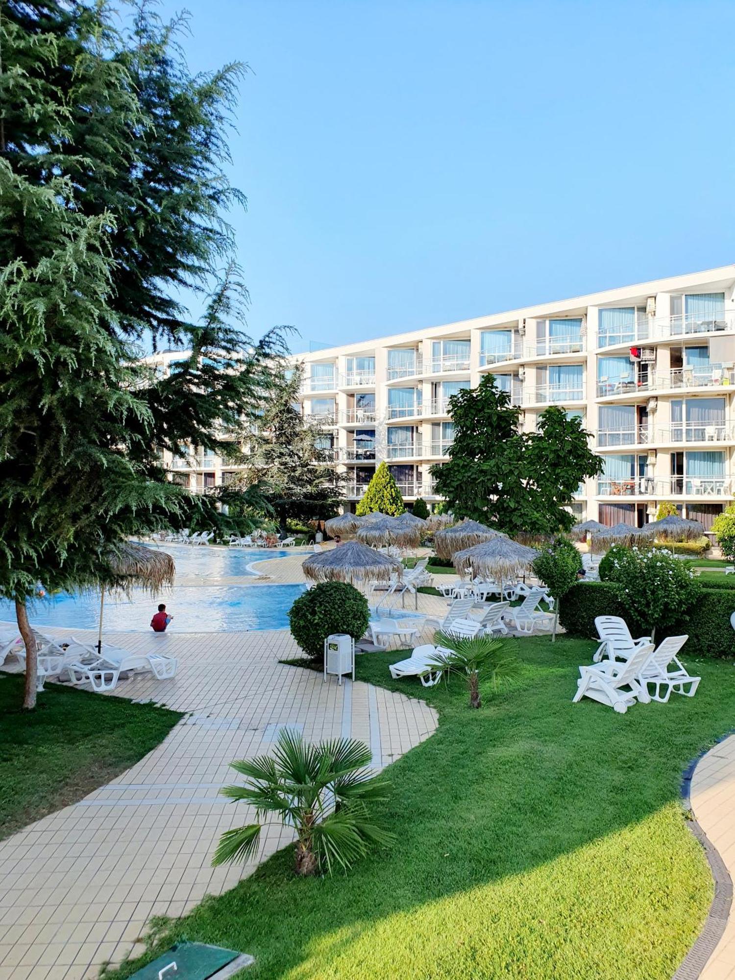 Elena'S Lux Aparthotel - Town & Sea View - Atlantis Spa Sarafowo Zewnętrze zdjęcie