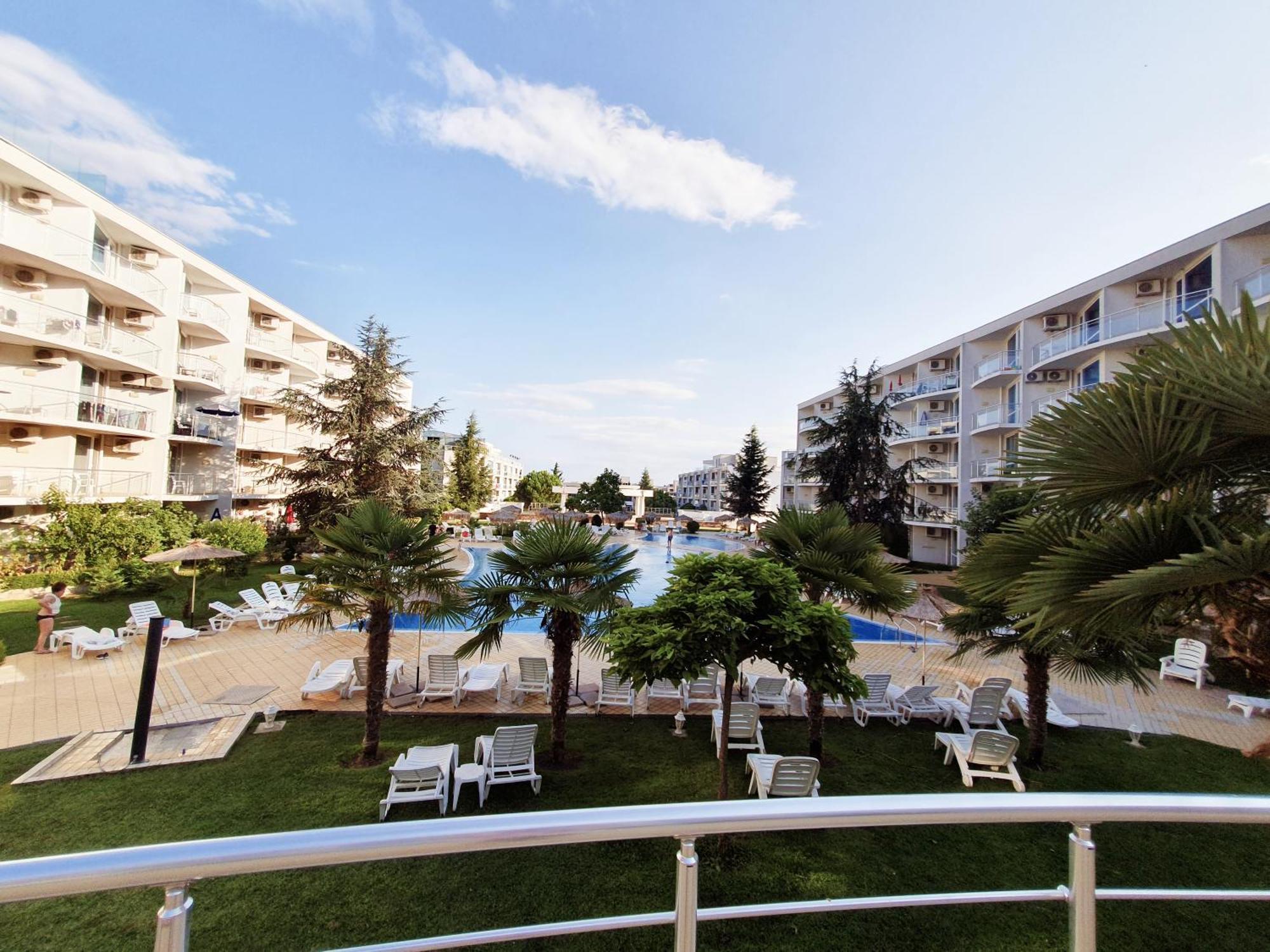 Elena'S Lux Aparthotel - Town & Sea View - Atlantis Spa Sarafowo Zewnętrze zdjęcie