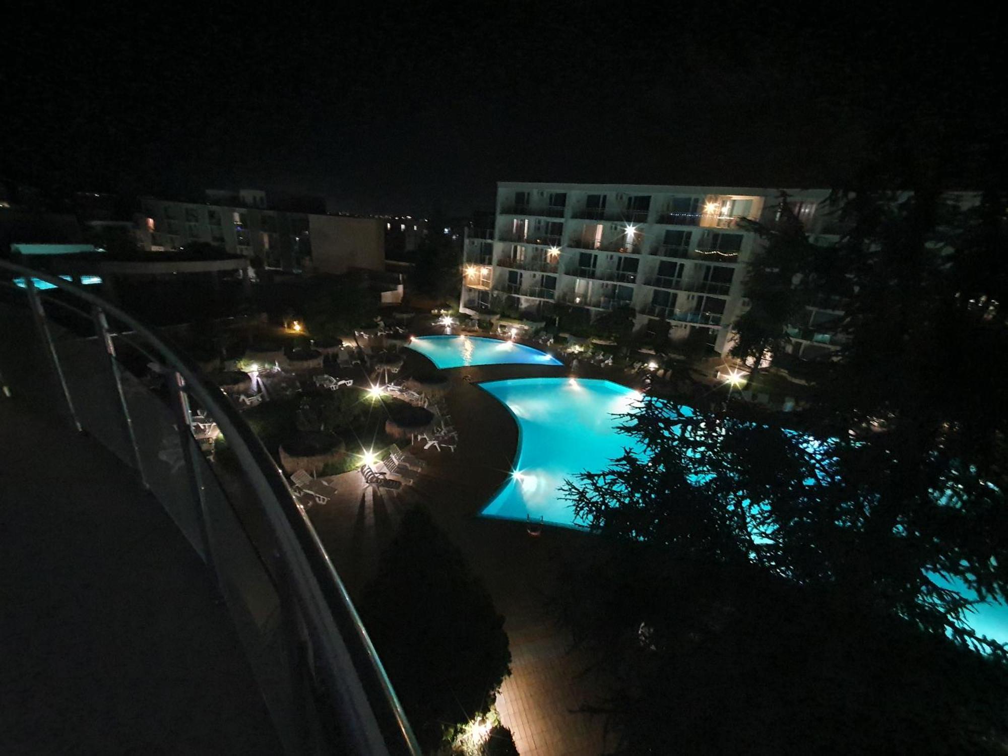 Elena'S Lux Aparthotel - Town & Sea View - Atlantis Spa Sarafowo Zewnętrze zdjęcie