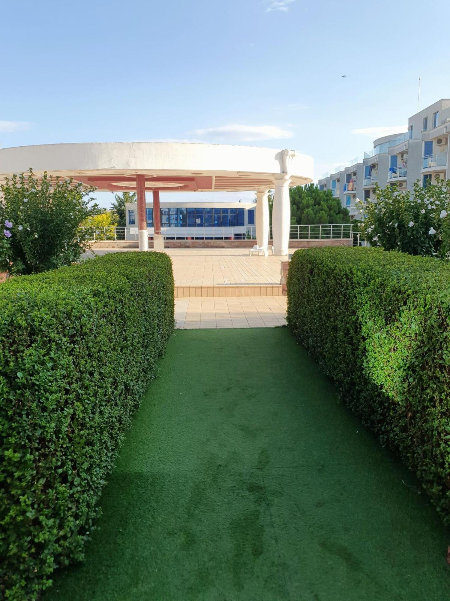 Elena'S Lux Aparthotel - Town & Sea View - Atlantis Spa Sarafowo Zewnętrze zdjęcie