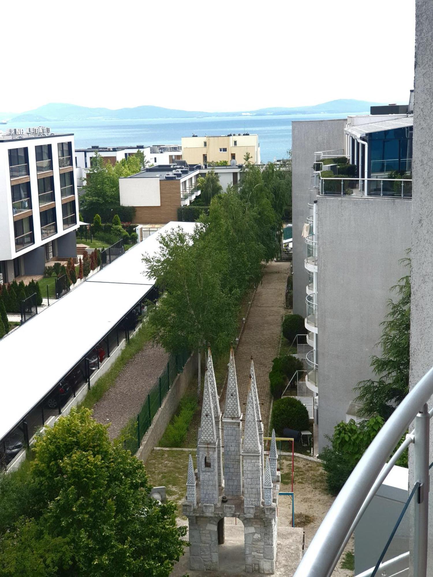 Elena'S Lux Aparthotel - Town & Sea View - Atlantis Spa Sarafowo Zewnętrze zdjęcie